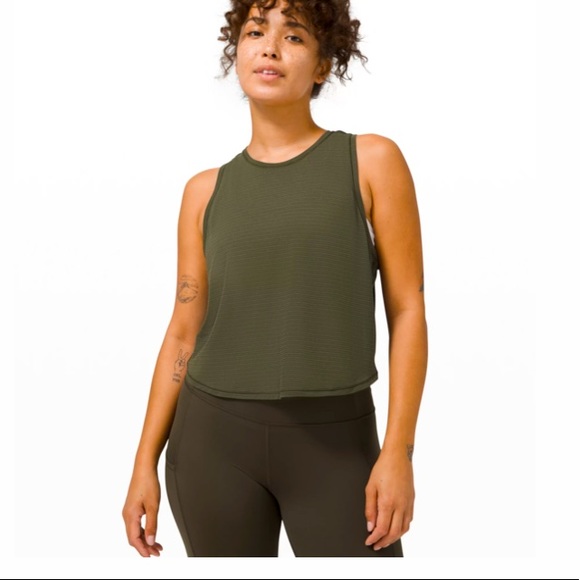 lululemon fast as light tank mesh - Picture 2 of 6